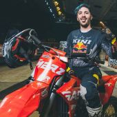 EVENTARENA, u.a. mit FMX Tobi Merz, Österreich Aushängeschild mit Gas Gas Red Bull Erzbergrodeo & Motorradreporter in Action Vorort, Kids Programm, Action für Besucher und ambitionierte, vorbeikommen und mitmachen. WELS OBERÖSTERREICH Parkplatz und ÖBB Transfer, bequemer geht es nicht.